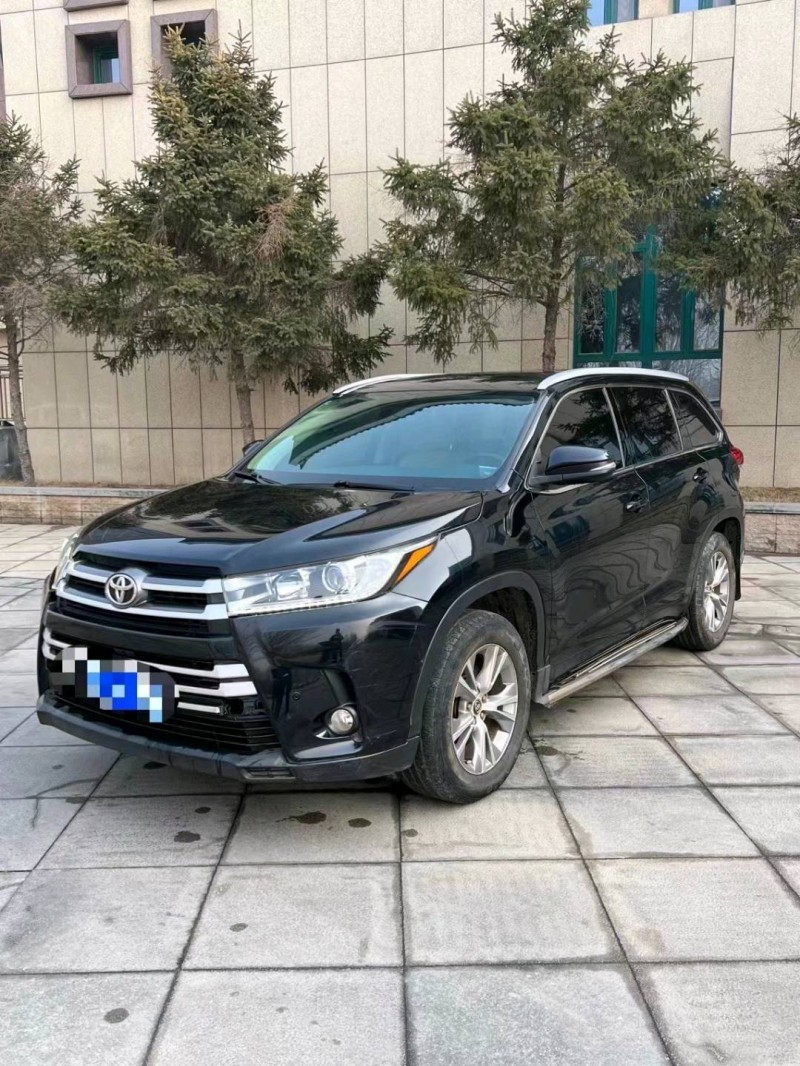 北京18年丰田汉兰达3