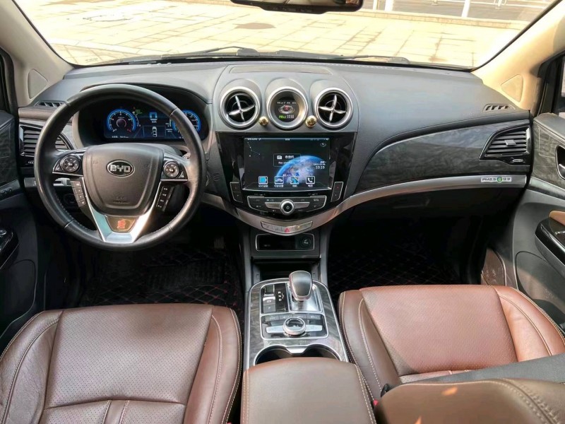 北京16年比亚迪唐3