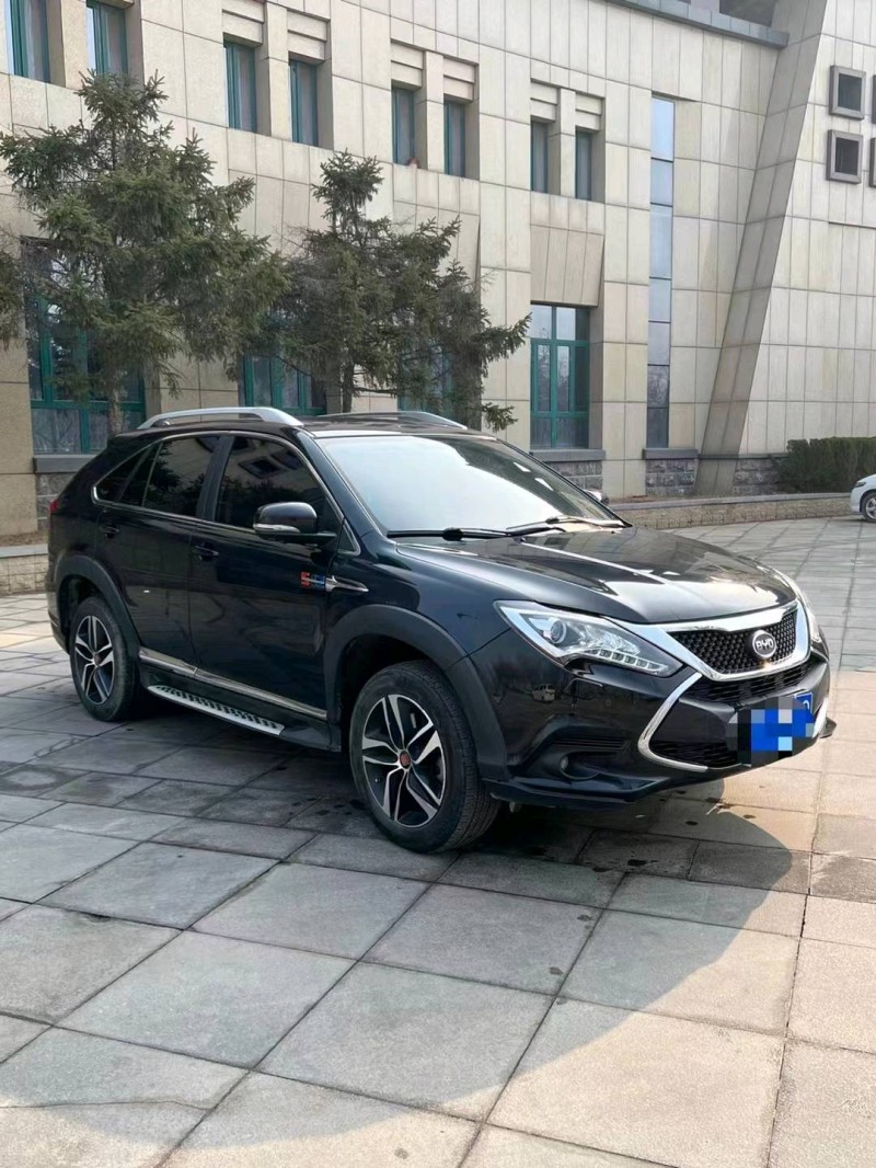 北京16年比亚迪唐2