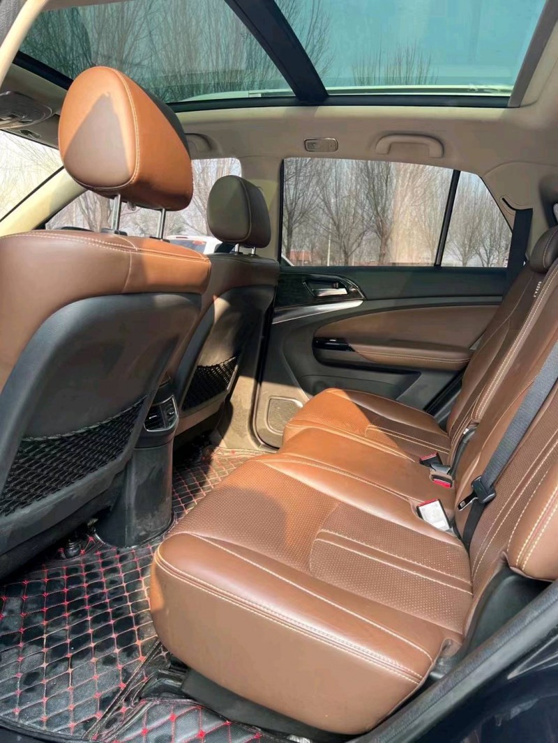 北京16年比亚迪唐6