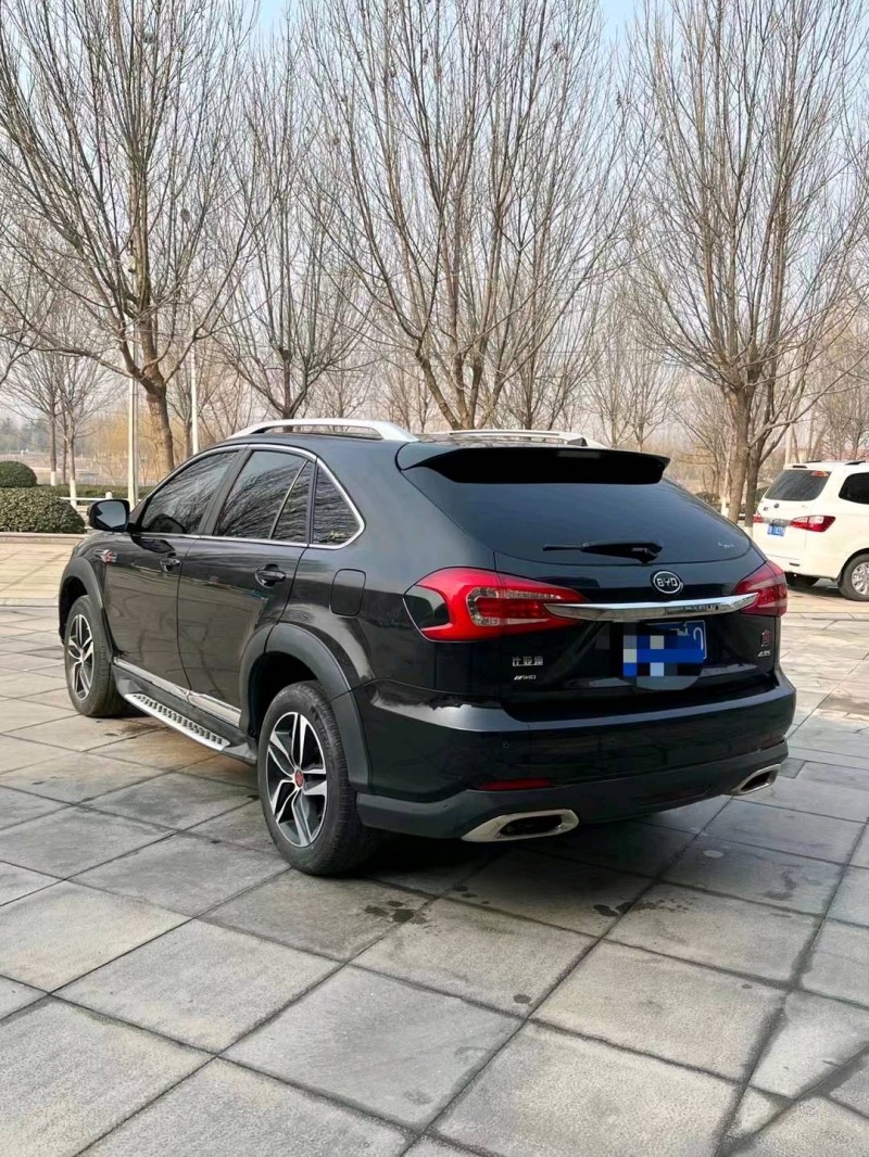 北京16年比亚迪唐8