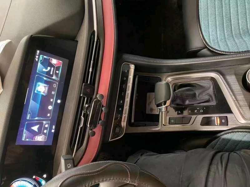 北京20年長安汽車CS4