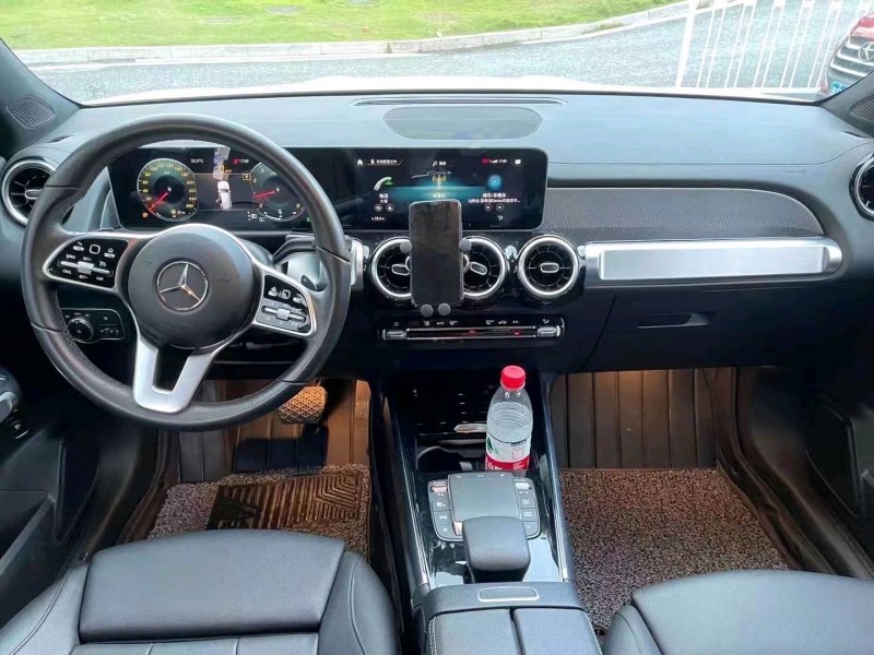 珠海21年奔驰GLB6