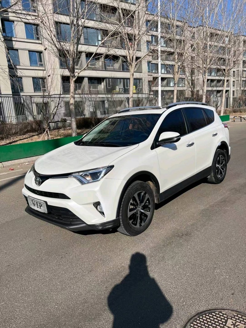 沈阳18年丰田RAV4荣放2