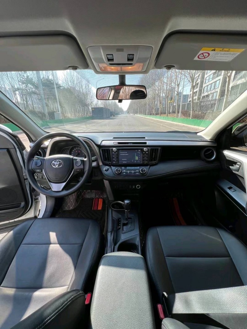 沈阳18年丰田RAV4荣放5