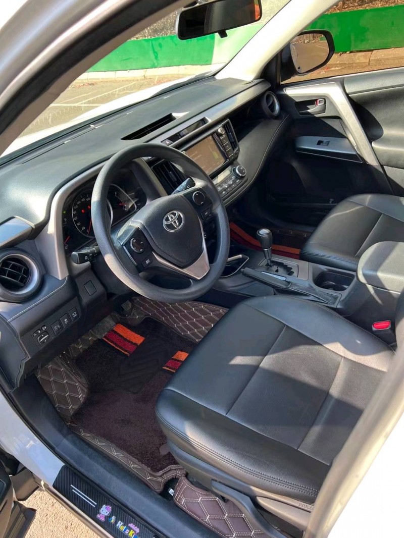 沈阳18年丰田RAV4荣放6