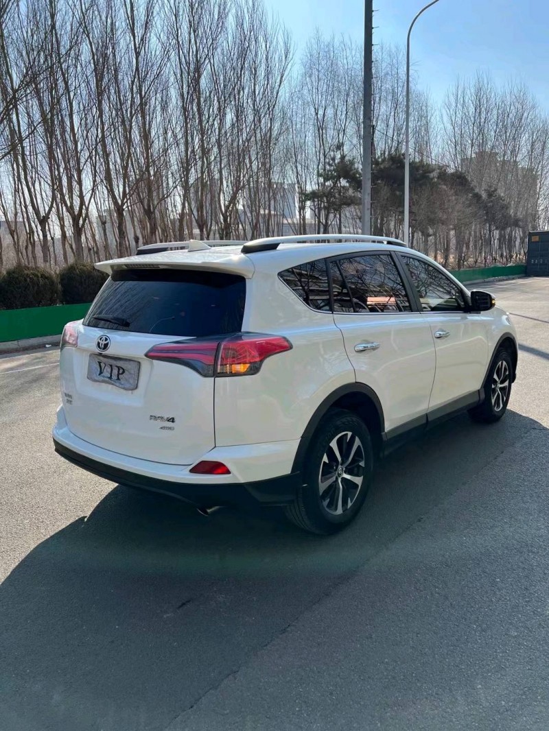 沈阳18年丰田RAV4荣放7
