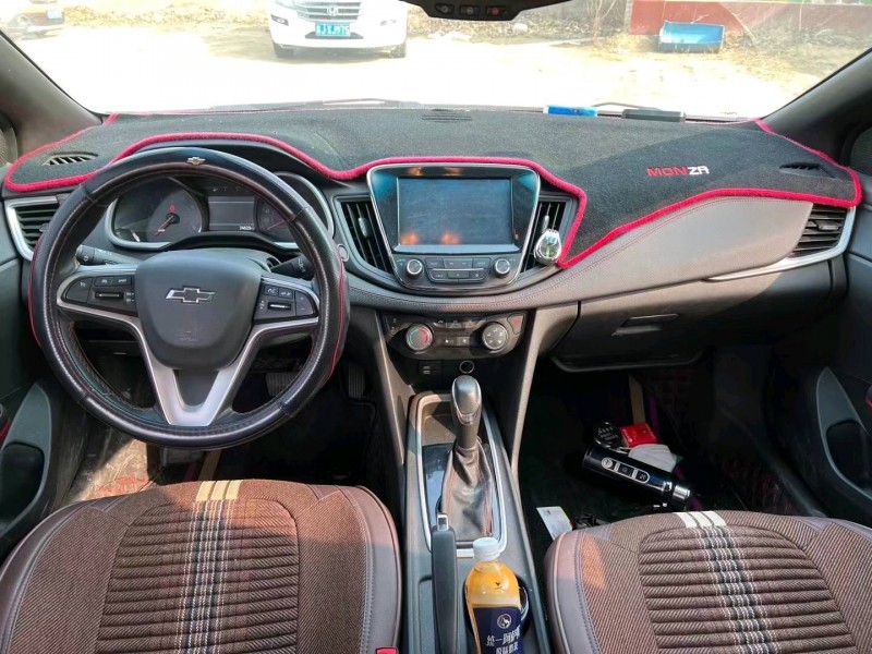 邯郸20年雪佛兰科鲁泽8