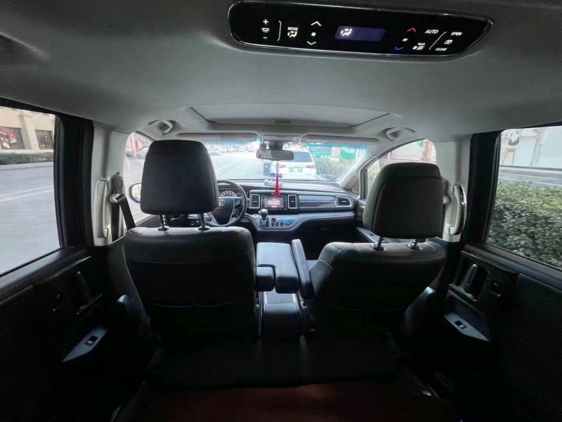 邯郸16年本田艾力绅5