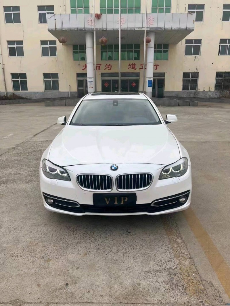 济南12年宝马3系1