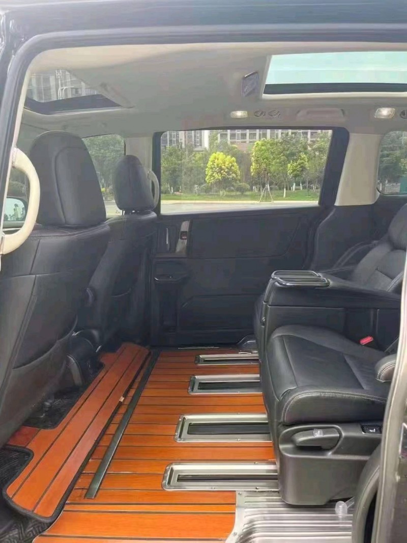 淮南18年本田艾力绅5