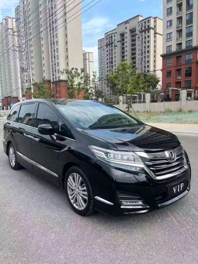 淮南18年本田艾力绅8