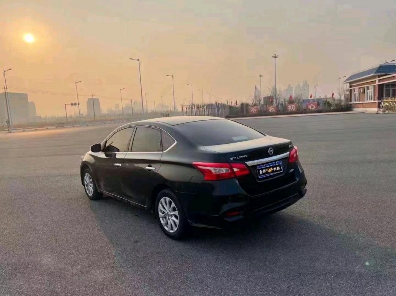 邯郸16年日产轩逸2