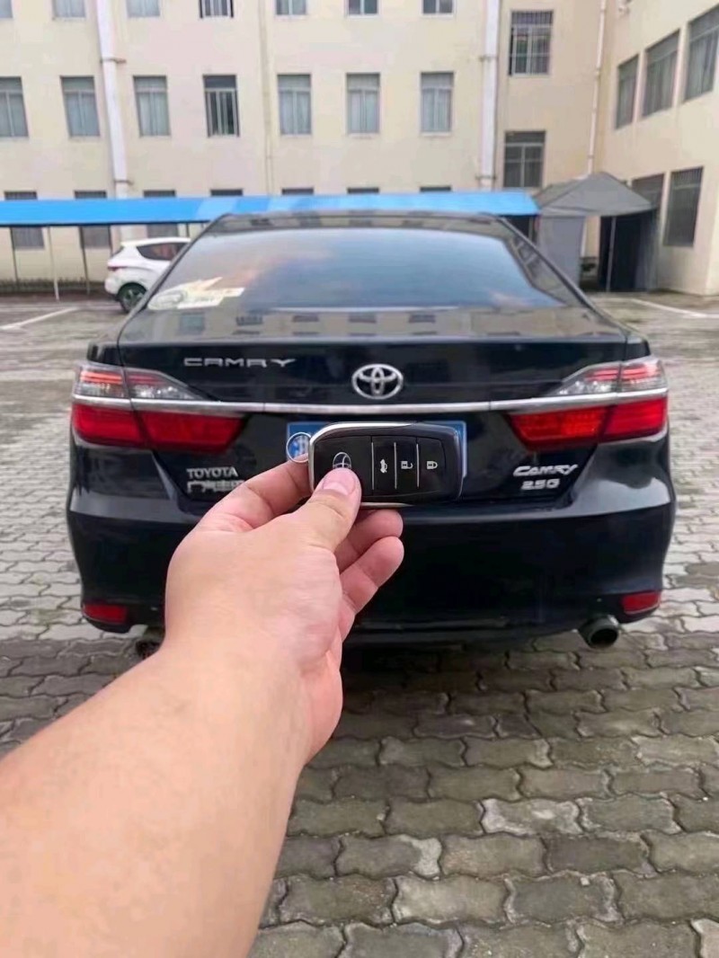 邯郸15年丰田凯美瑞5