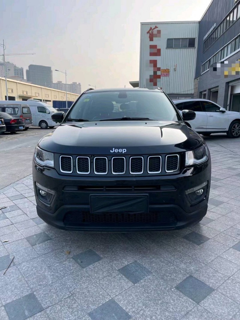 邯郸18年Jeep指南者1