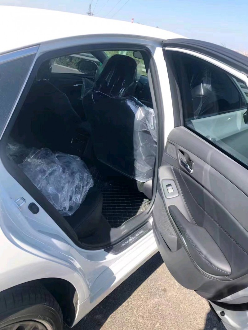 邯郸22年丰田亚洲龙4