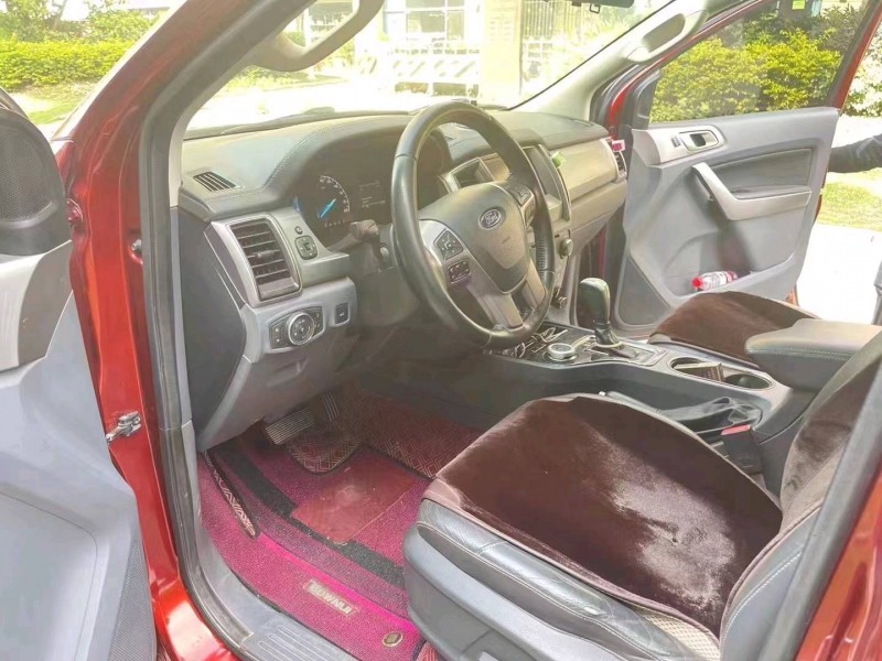 珠海17年福特撼路者4