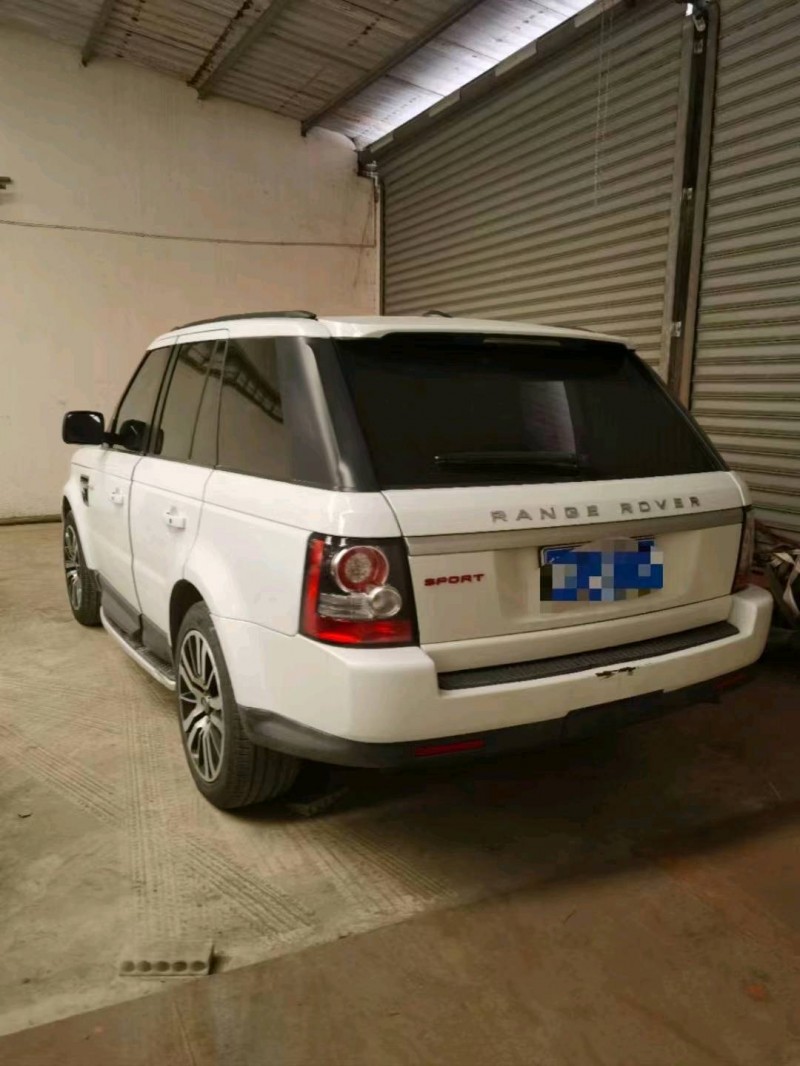 常州13年路虎揽胜运动7