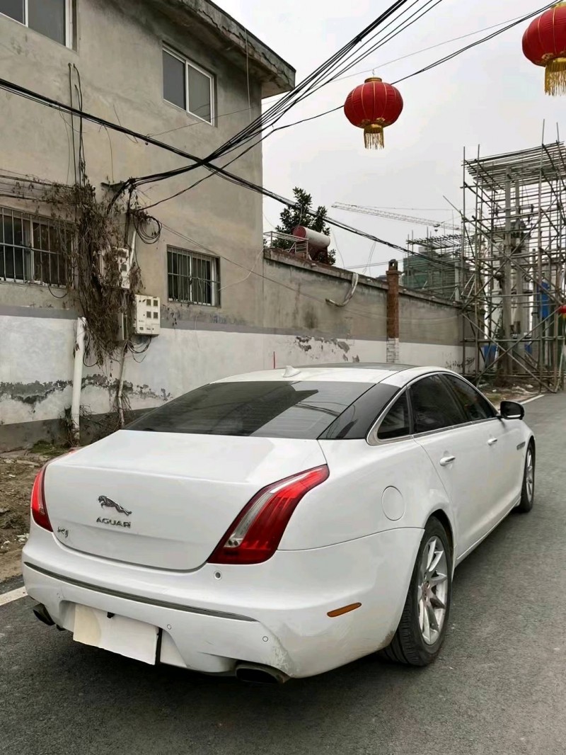 青岛14年捷豹XJ4