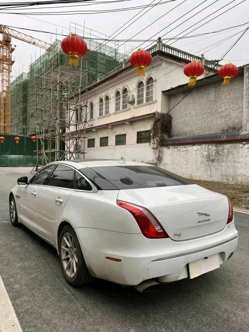 青岛14年捷豹XJ5