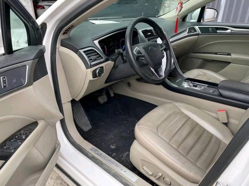 济南17年福特蒙迪欧5