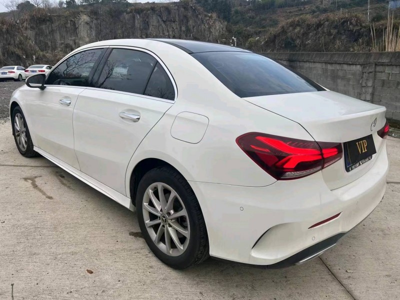 嘉兴19年奔驰A3