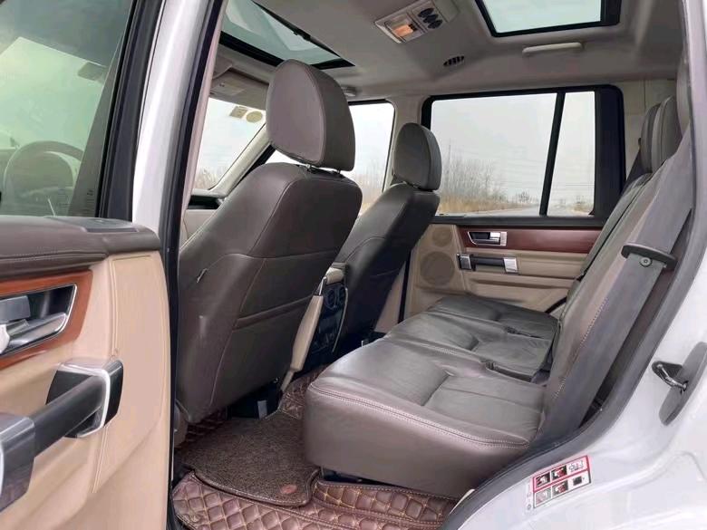 盐城14年路虎发现5