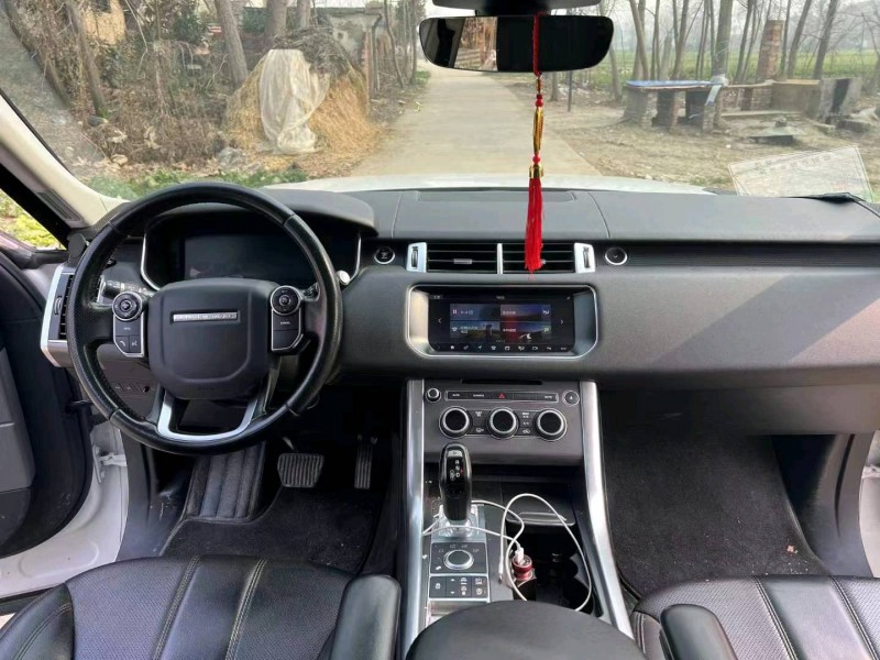 枣庄17年路虎揽胜运动9