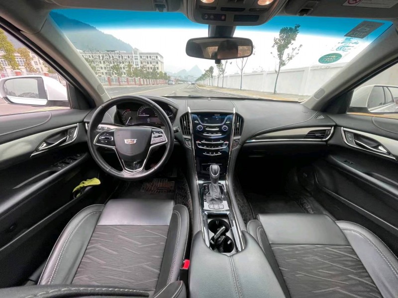 济南18年凯迪拉克ATS6