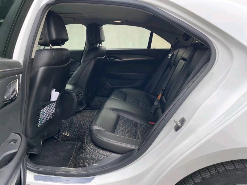 济南18年凯迪拉克ATS4