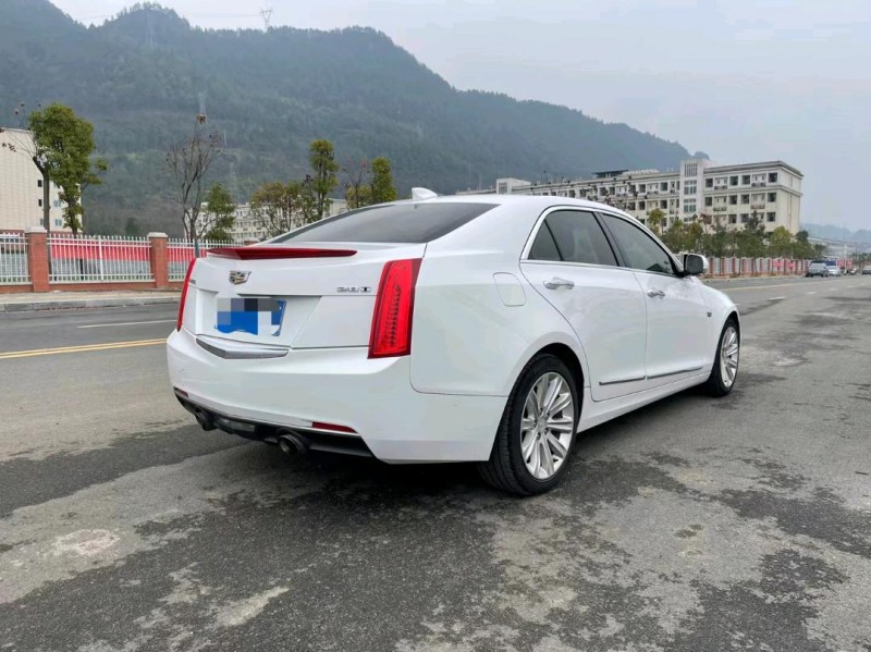济南18年凯迪拉克ATS2
