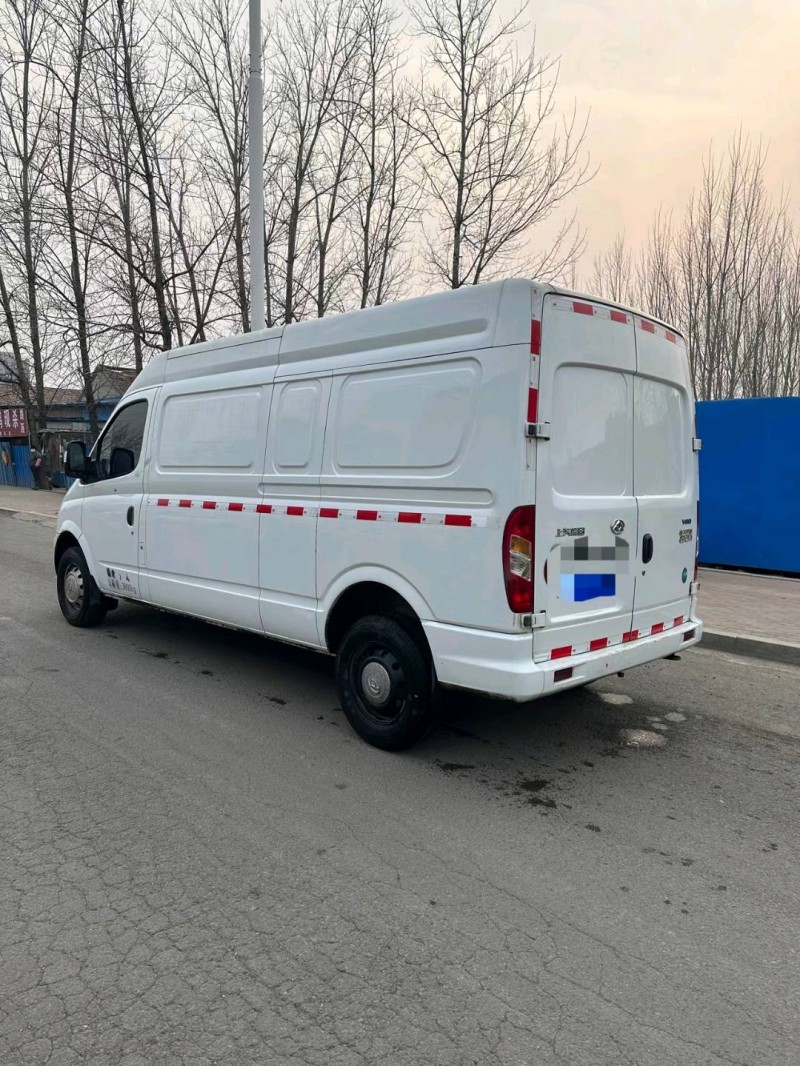 北京22年大通V807