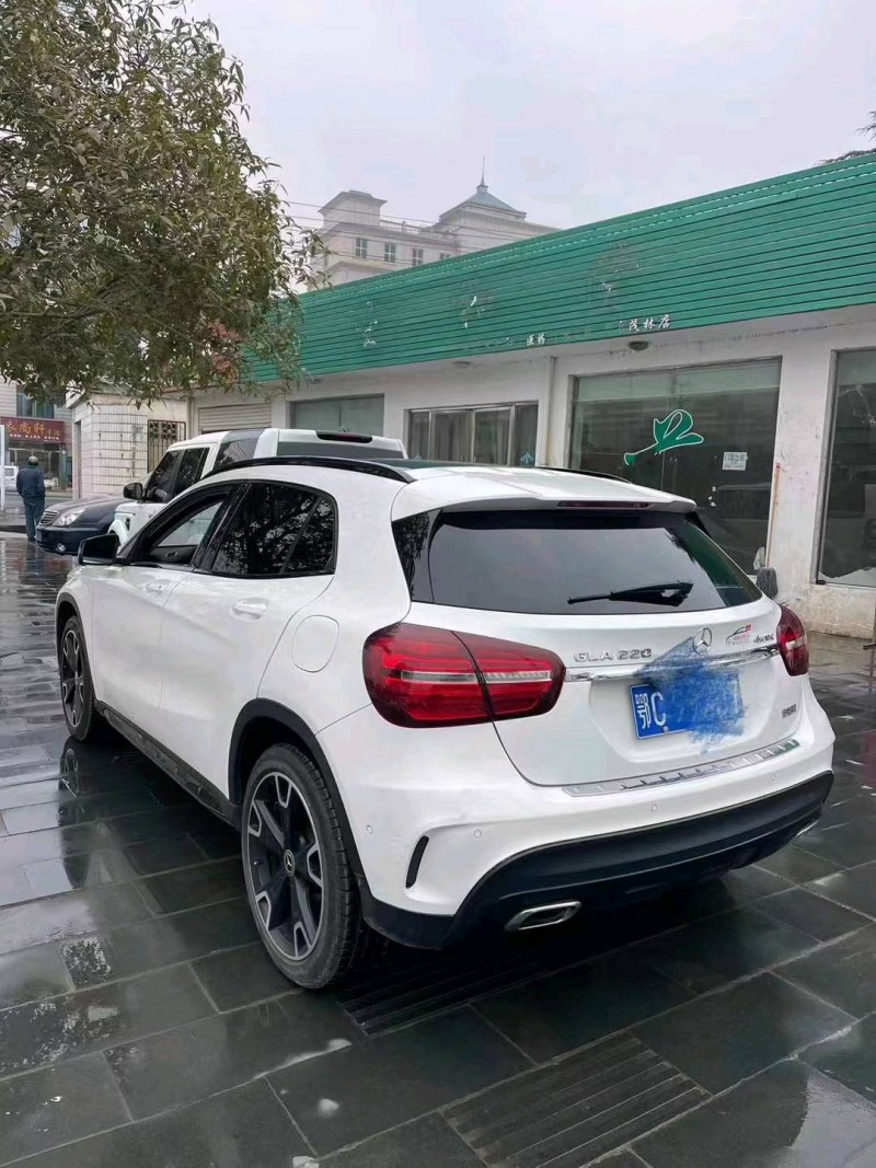 宜昌19年奔驰GLA6