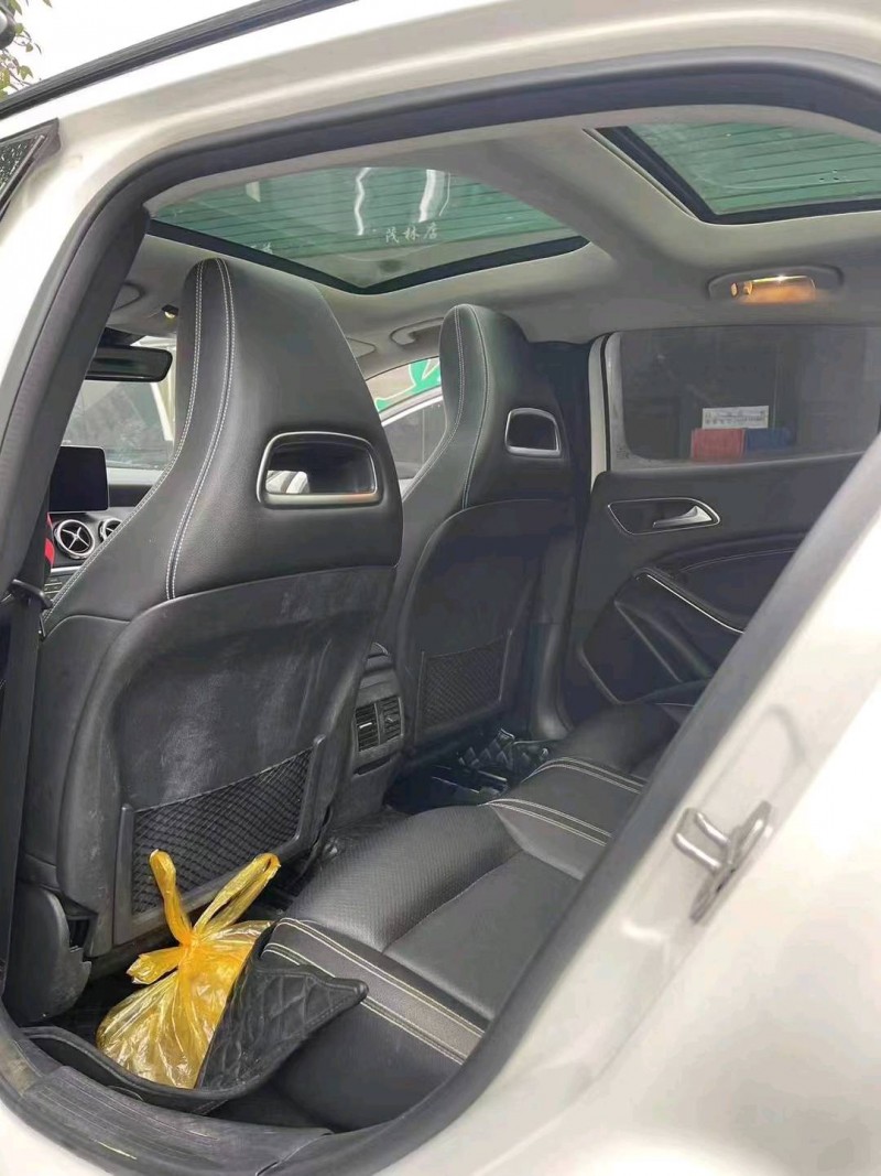 宜昌19年奔驰GLA8