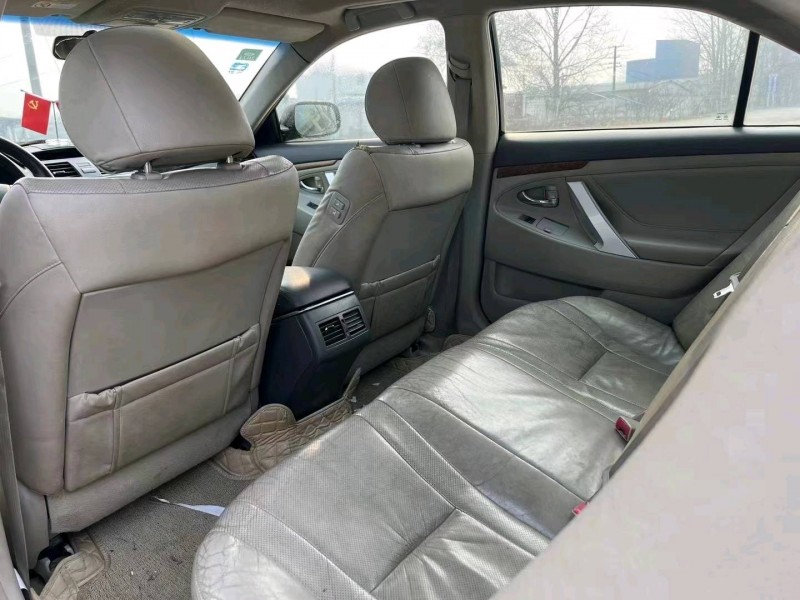 北京11年丰田凯美瑞6