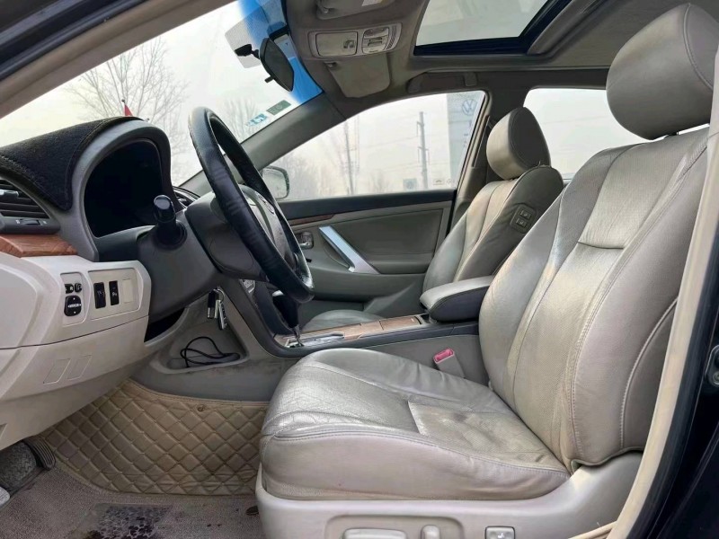 北京11年丰田凯美瑞5