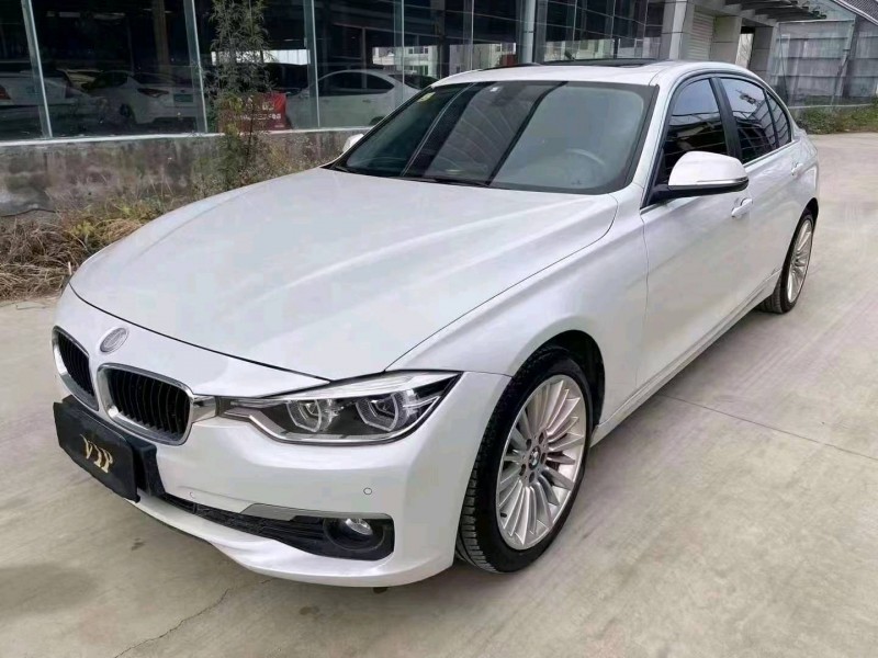 济宁18年宝马3系8