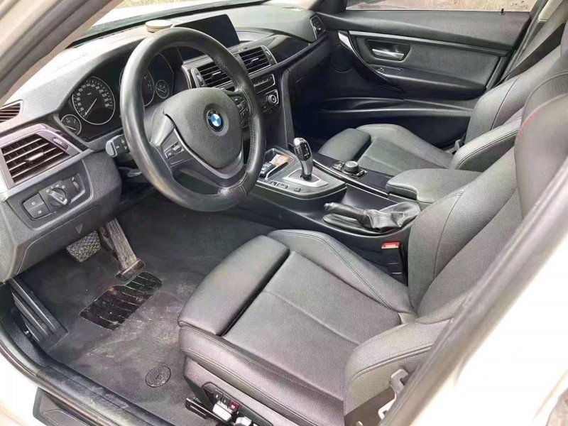 济宁18年宝马3系3