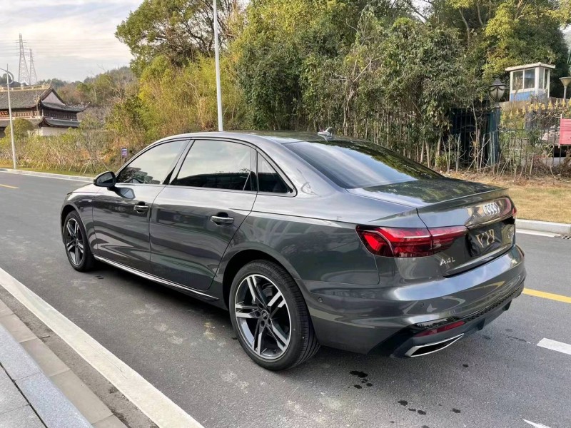 嘉兴22年奥迪A4L7