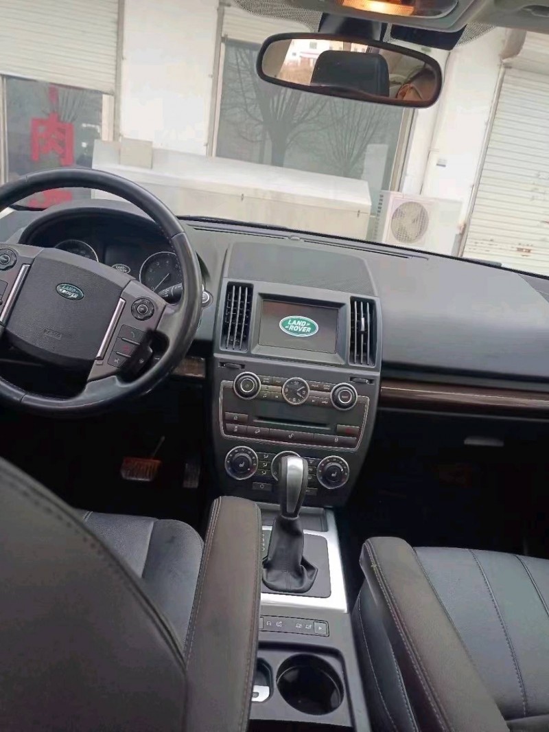 北京14年路虎发现神行2