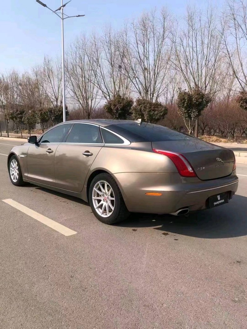 北京16年捷豹XJL9