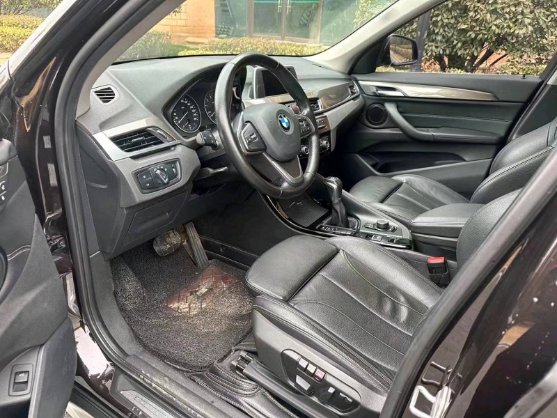 北京18年宝马X17