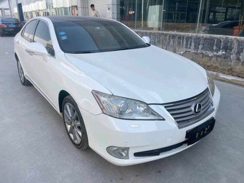 济宁12年雷克萨斯ES7