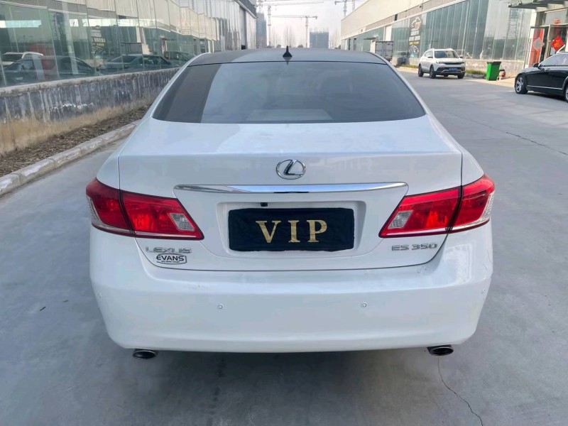 济宁12年雷克萨斯ES1