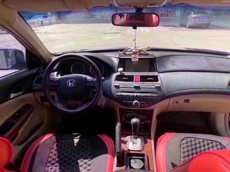 北京12年本田雅阁6