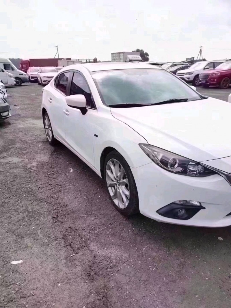 北京15年马自达昂克赛拉2