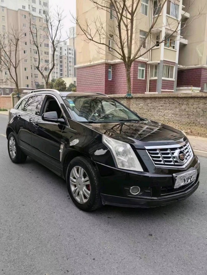 淮南11年凯迪拉克SRX3