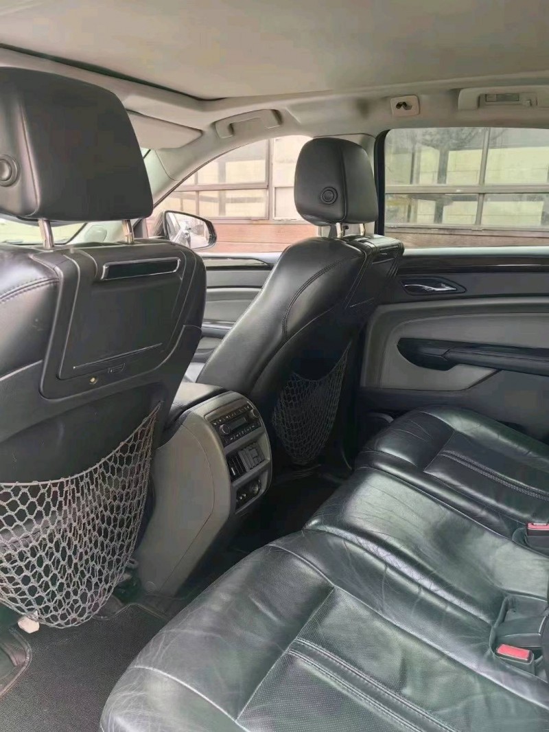 淮南11年凯迪拉克SRX8