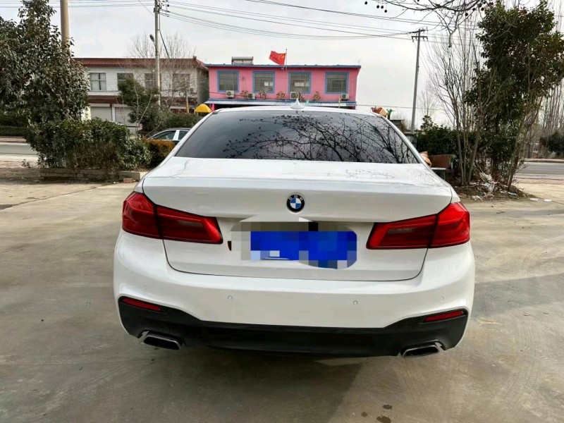 枣庄18年宝马5系9