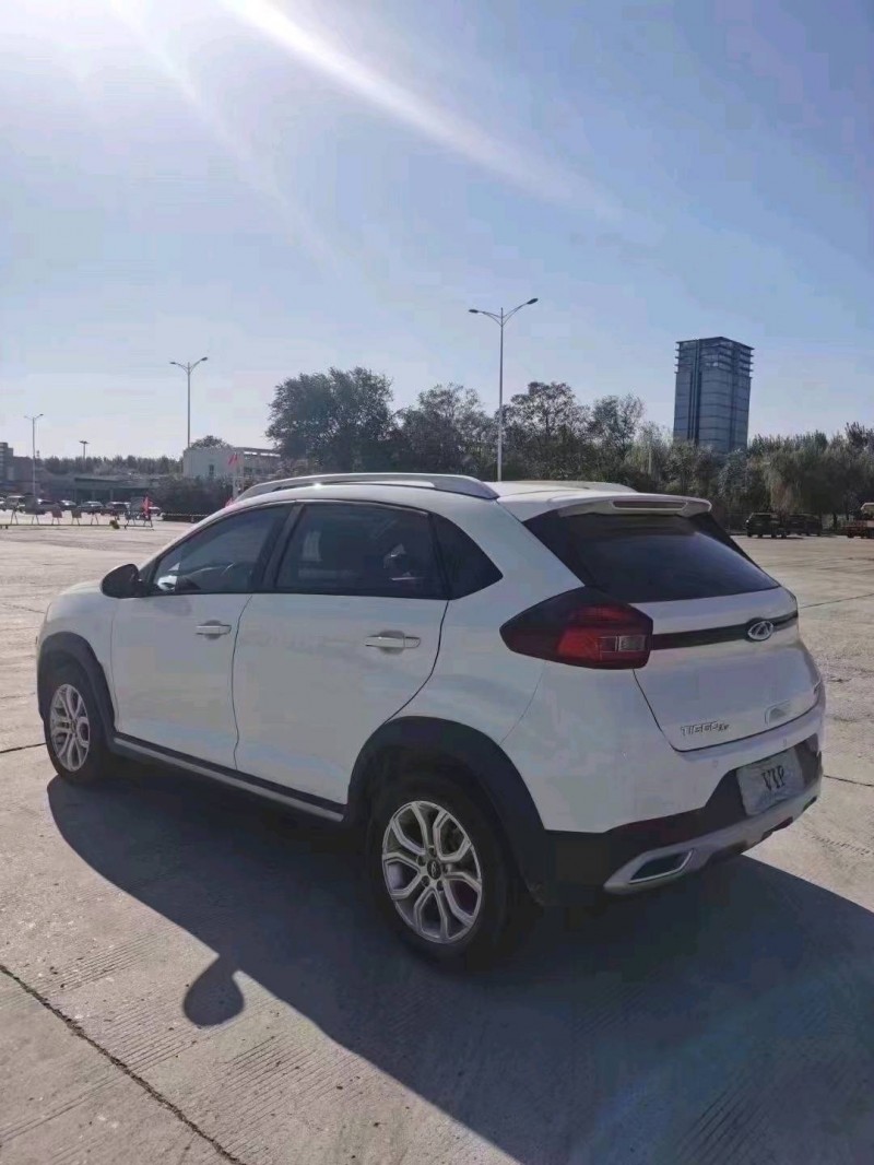 北京21年奇瑞瑞虎3x7